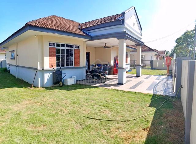 [FURNISHED|FULL RENO] BANGLO SETINGKAT PANTAI SEPANG PUTRA Sg Pelek 1