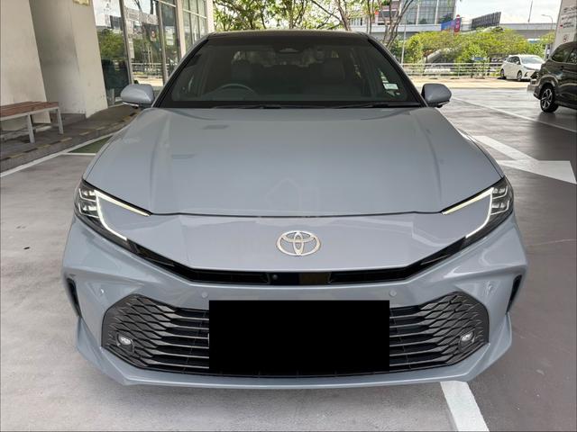 2025 Toyota CAMRY 2.5 HEV hybrid (test drive unit) - 1
