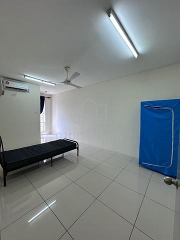 Setapak PV20 Condo Master Room with private bathroom for rent 1