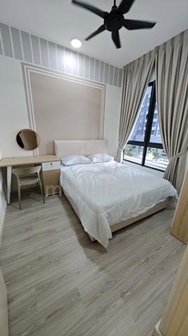 Meta City@Seri Kembangan Master/Medium/Small Room ,1mth depo,5Min MRT 3