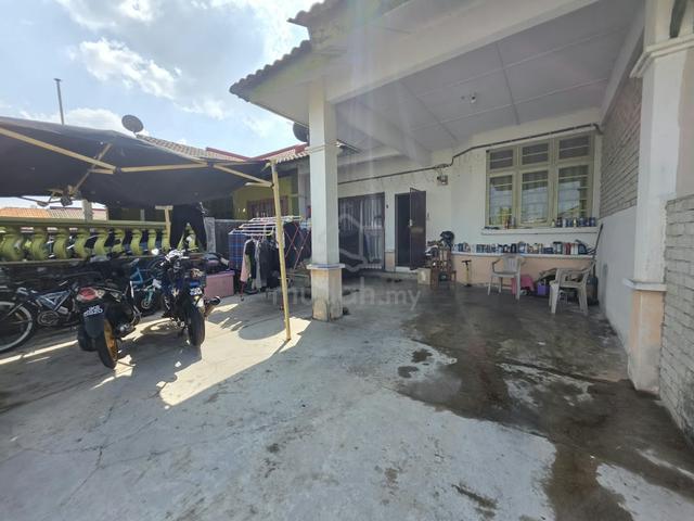 Rumah Luas Indera Mahkota 14 | Kuantan 1