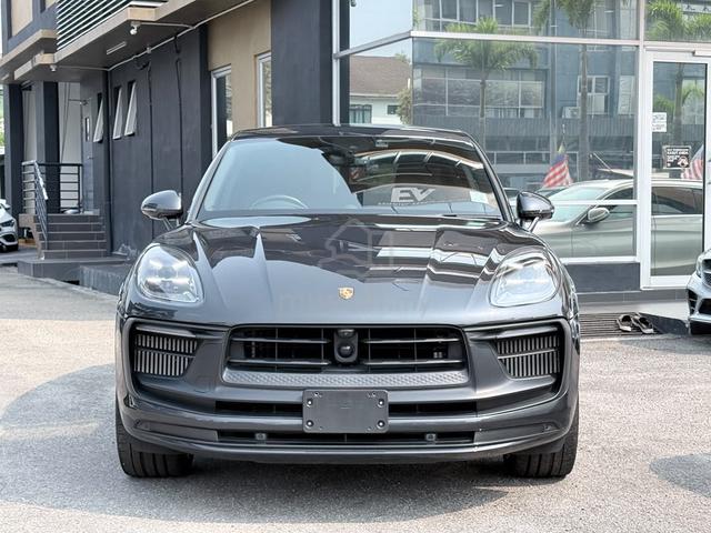 2022 Porsche MACAN GTS 2.9 SPORT CHRONO FULL SPEC - 2