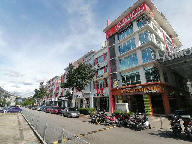 SEWA MURAH SHOP OFFICE at THE ATMOSPHERE SERI KEMBANGAN opposite MRT 1