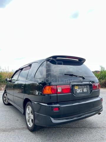 2000 Toyota IPSUM 2.0 (A) - 3