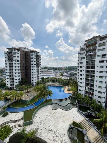 Danga View Apartment 1