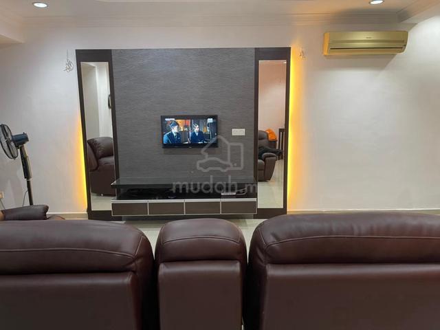 Desa Pantai Indah Lorong Sungai Batu Teluk Kumbar 3 STOREY TERRACE 1