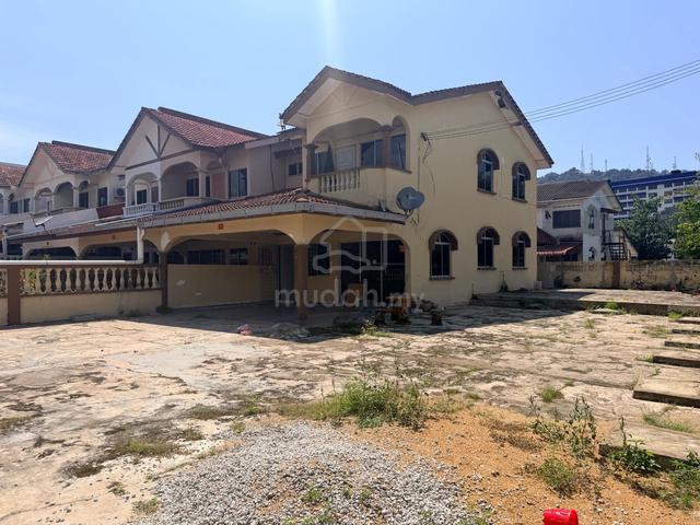 [𝐂𝐎𝐑𝐍𝐄𝐑𝐋𝐎𝐓 𝐁𝐄𝐒𝐀𝐑] Teres Dua Tingkat Alor Akar, Kuantan 1