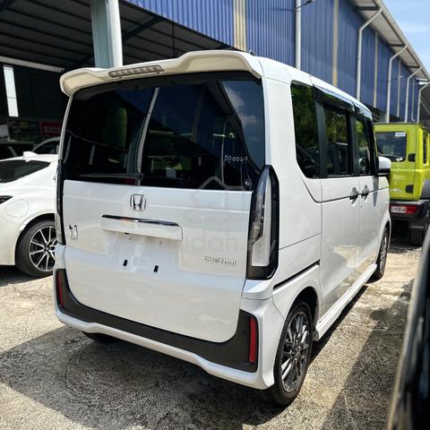 Grade 5 Honda N Box Turbo JF5 5k KM Mileage 109k - 5