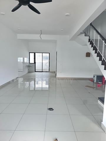 Bukit Raja Klang-Lyra @ 2 Storey Terrace | Air Cond & Water Heater 1
