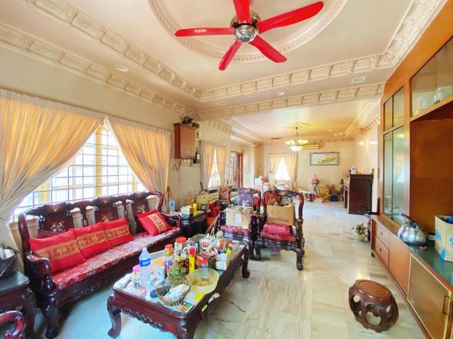 VALUE BUY Double Storey Bungalow 6R5B Renovated @ Taman Sentosa Klang 1