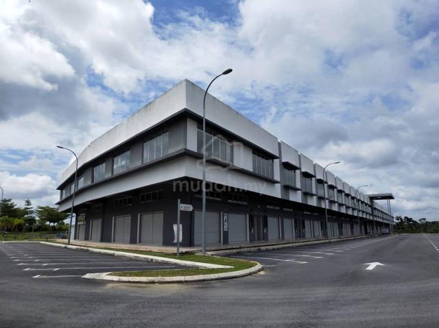 Metro Sendayan Shop upper space rent for workers hostel, office, etc 1