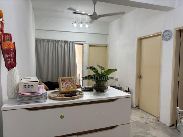 Flat Pandan Indah 1