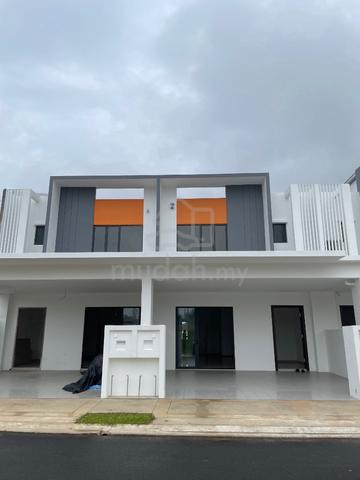 freehold,superlink,0%,near highway,kl,sepang,nilai,2500 1