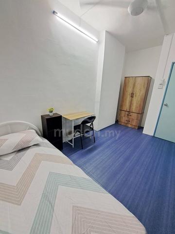NONSHARING ROOM hanya untuk lelaki sahaja 1