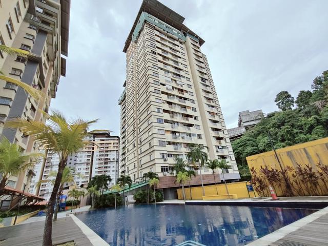 Perdana Exclusive Condo 1