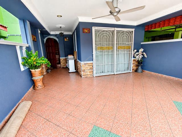 Rumah Teres Dua Tingkat Bukit Sentosa Rawang 1
