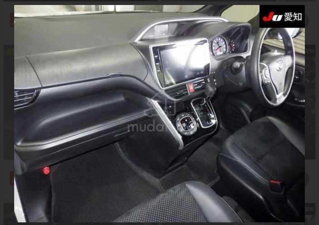 Toyota VOXY 2.0 ZS KIRAMEKI III (A) - 3