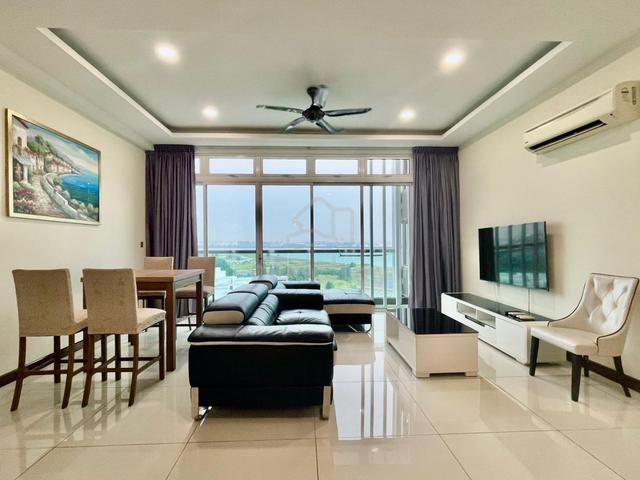 Paragon Residences @ Straits View 1