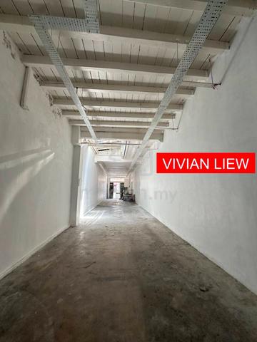 2 Storey Heritage Main Road Carnavon Georgetown For Rent 1