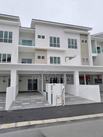 Ipoh Botani TownHouse ready to move in 1