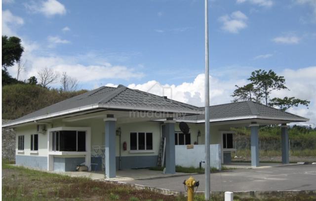 Ladang Sawit dan Bangunan Kompleks Stesen Penyelidikan MPOB Belaga 1
