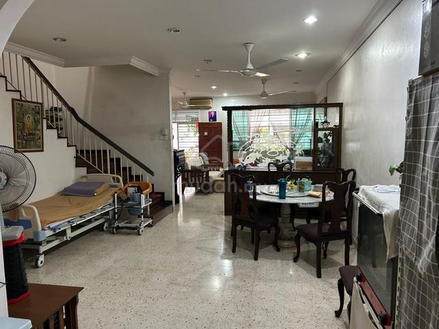Island Glades Lintang Delima 2-Storey Linkhouse 4-Bedrooms Renovated 1