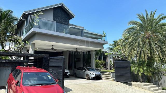 Subang Bestari Exclusive Bungalow Corner House 1