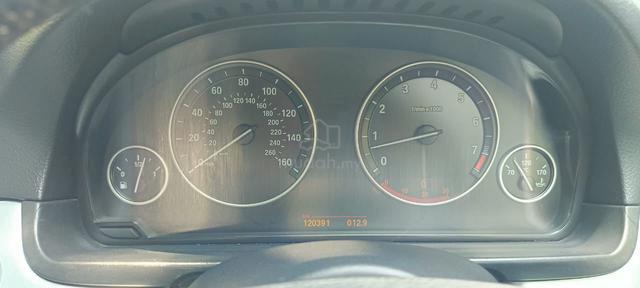 BMW F10 M SPORT 3.0 (a) 2010 CBU CASH / LOAN - 4