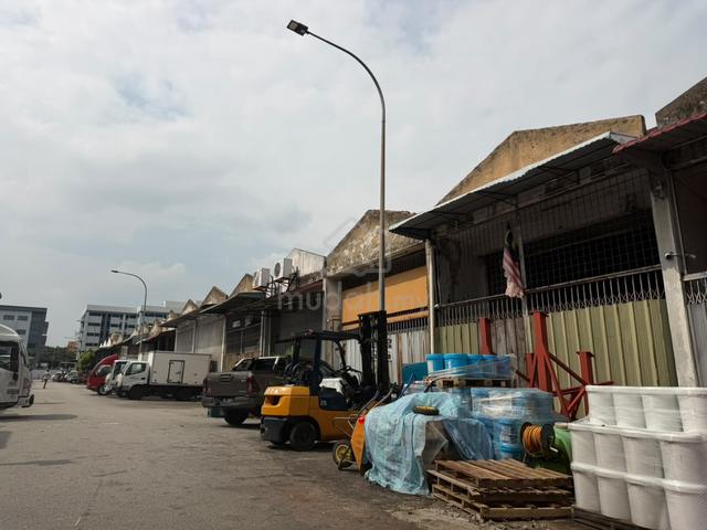 Kepong Sri Damansara 1.5 Storey Link Factory 1