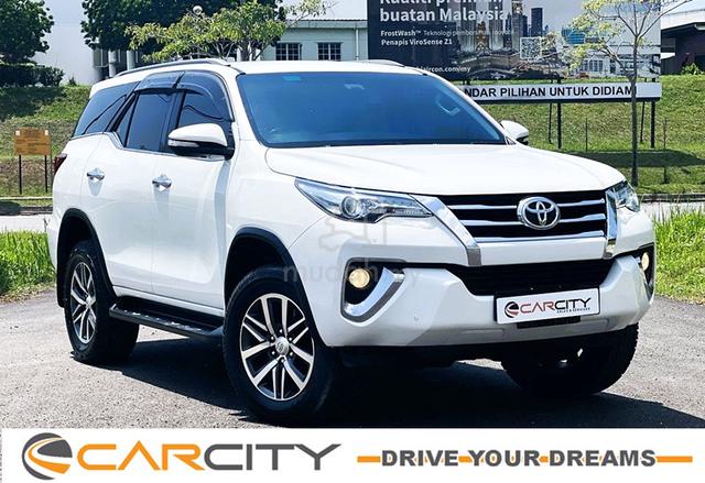 2018 Toyota FORTUNER 2.7 SRZ FACELIFT TRD 1Y-WRNTY - 2