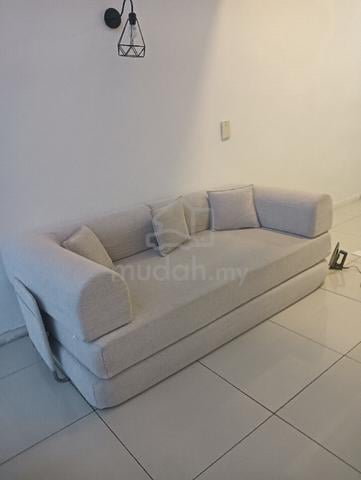 sofa bed - photo 2 of 5