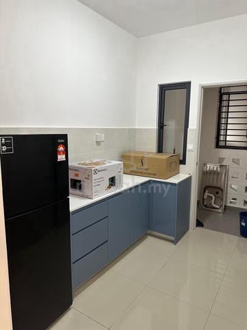 M Luna Sewa Bilik Gombak Hospital Selayang Damansara Brem Mall MRT 1