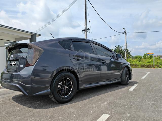 2012 Toyota PRIUS 1.8 LUXURY (HYBRID) ENHANCED (A) - 5
