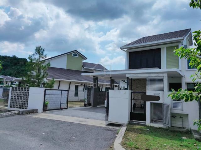BUNGLOW Double Storey Berlian  Puncak Bestari Puncak Alam. 1