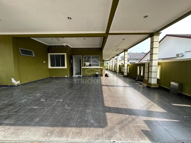 S2 Height Lyrica Corner Lot Single Storey House for rent 1