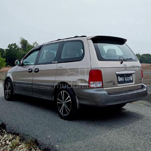 2002 Kia CARNIVAL 2.5 (A) - 5