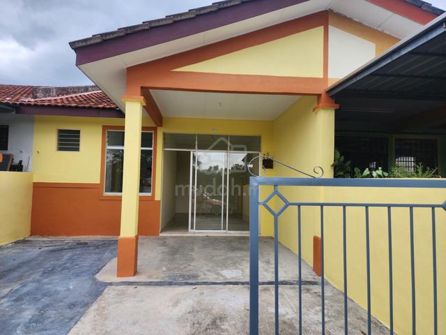 Single Storey Terrace House at Taman Bukit Sendayan 1