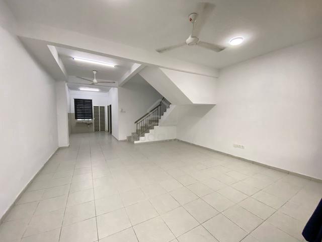 3 Storey Scientex Kundang Jaya Rawang 1