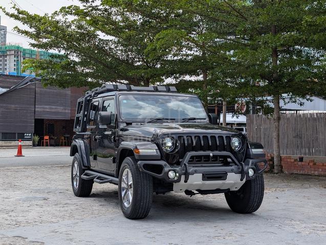2021 JEEP WRANGLER UNLiMITED SAHARA NOT RUBICON - 1