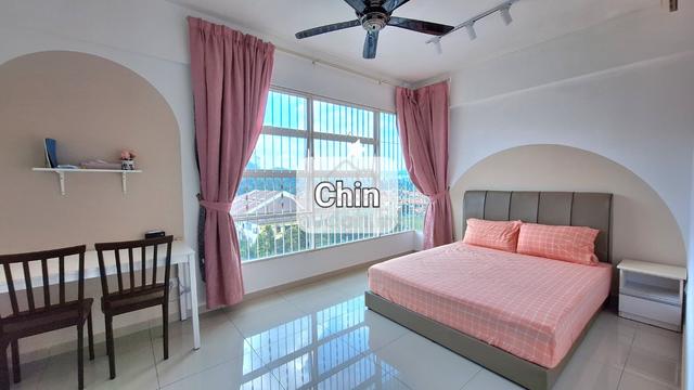 Fully Furnished Master Room Walk to LRT Female unit 1