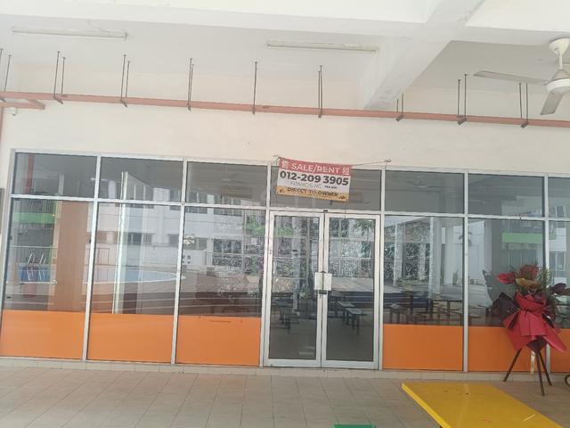 Inside Condo - ShopLot 1