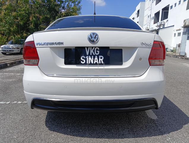 2015 Volkswagen POLO 1.6 CLUB EDITION (CKD) (A) - 5