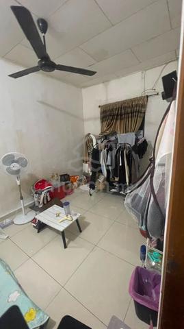 Bilik Sewa perempuan bbu 1