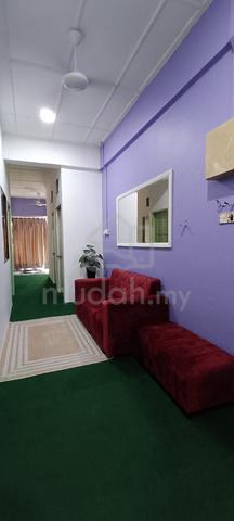 Bilik sewa perempuan melayu Tmn pelangi indah cantik dan selesa  1