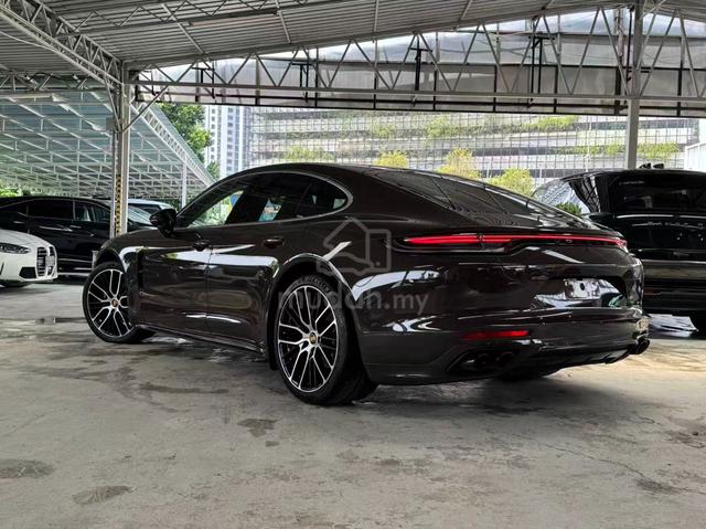 2022 Porsche PANAMERA PlatiniumEdition 4 Seater 5A - 2