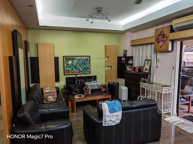 Sg Buloh Desa Coalfield 2 sty renovated house for sale dash latar plus 1