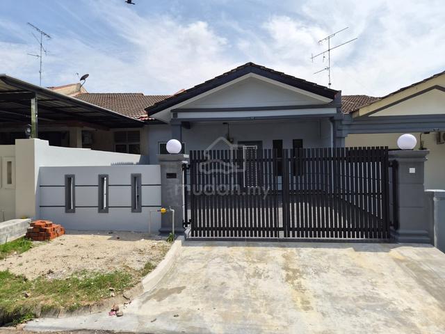 Bandar Putra, Kulai (Single Storey Unit at Jln Nuri) 1