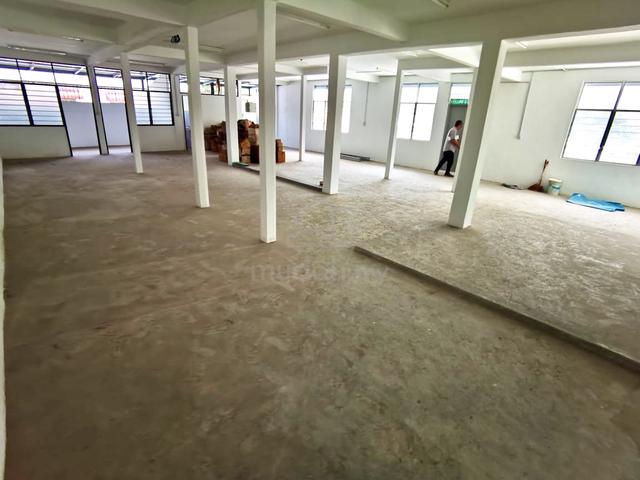 6000SF !! WAREHOUSE CORNER Double Storey Terrace Georgetown For Rent 1