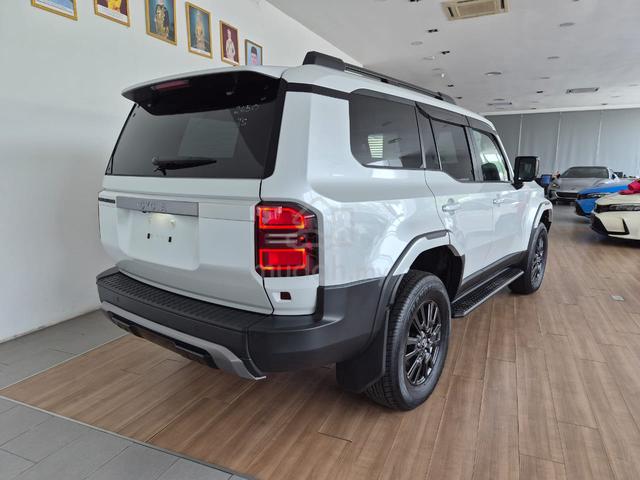 2025 Toyota LANDCRUISER 250 2.7 VX (New Car) - 5
