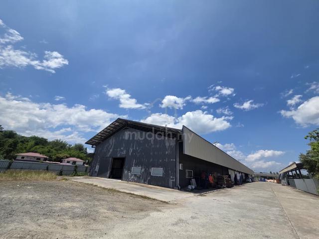 Penampang Warehouse Main Road Side for Rent 1